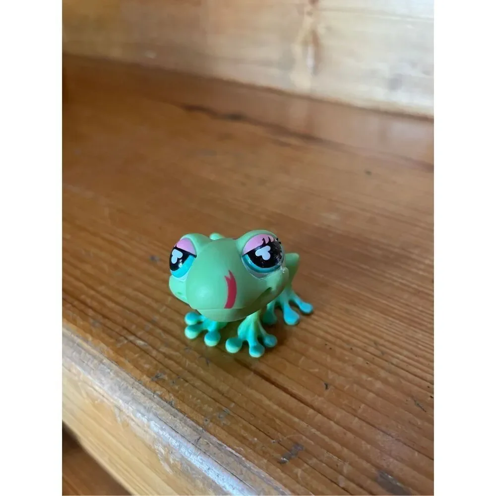 Littlest Pet Shop frog figure, #474